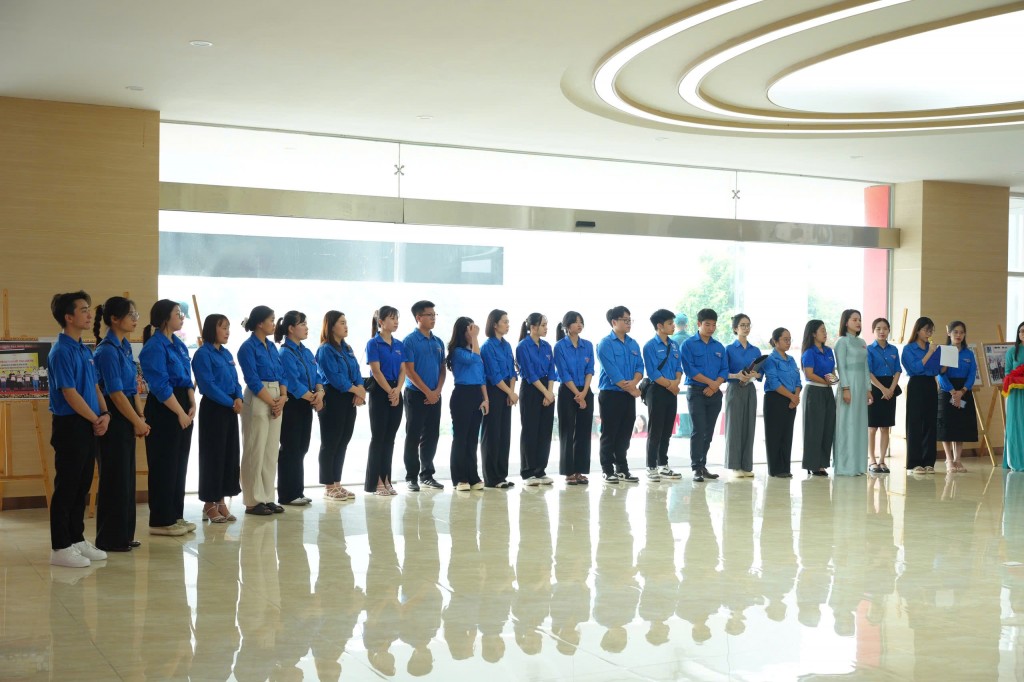 z6856984363325-c25cdc38cd2cc0cb8e0f572f2edca69d20250731092614 z6856984363325-c25cdc38cd2cc0cb8e0f572f2edca69d20250731092614